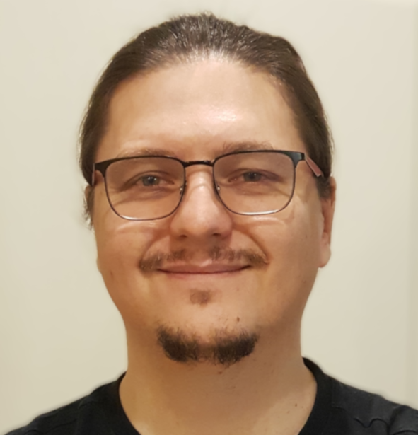 Adrian Tkacz